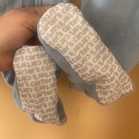 Carter’s 2T Blue Heart Fleece One-Piece Pajamas - Picture 5 of 6